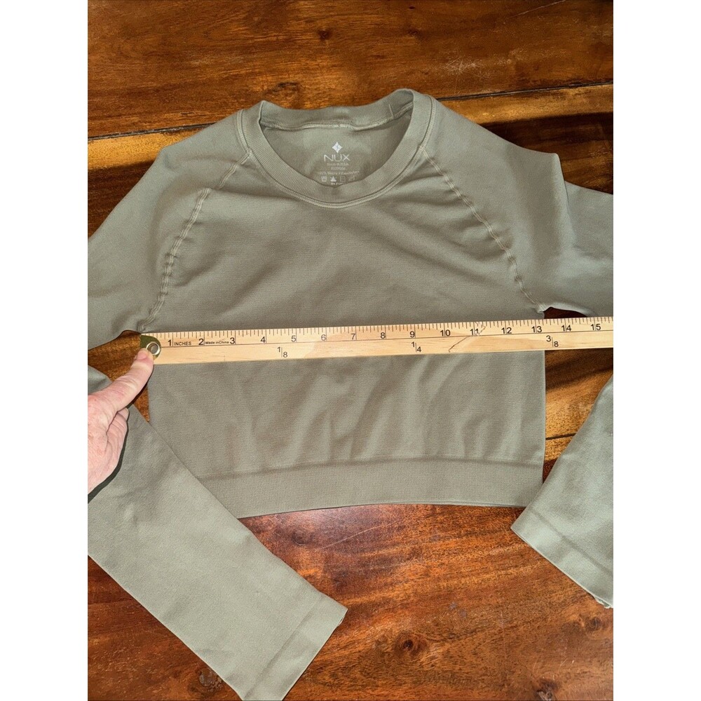 NUX Active Long Sleeve Workout Crop Top Yoga Running Fitted Size M, Olive - Picture 6 of 11